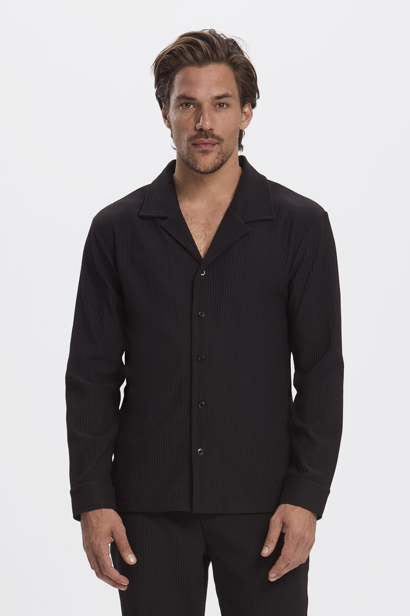 THE PLEATED LONG SET - BLACK