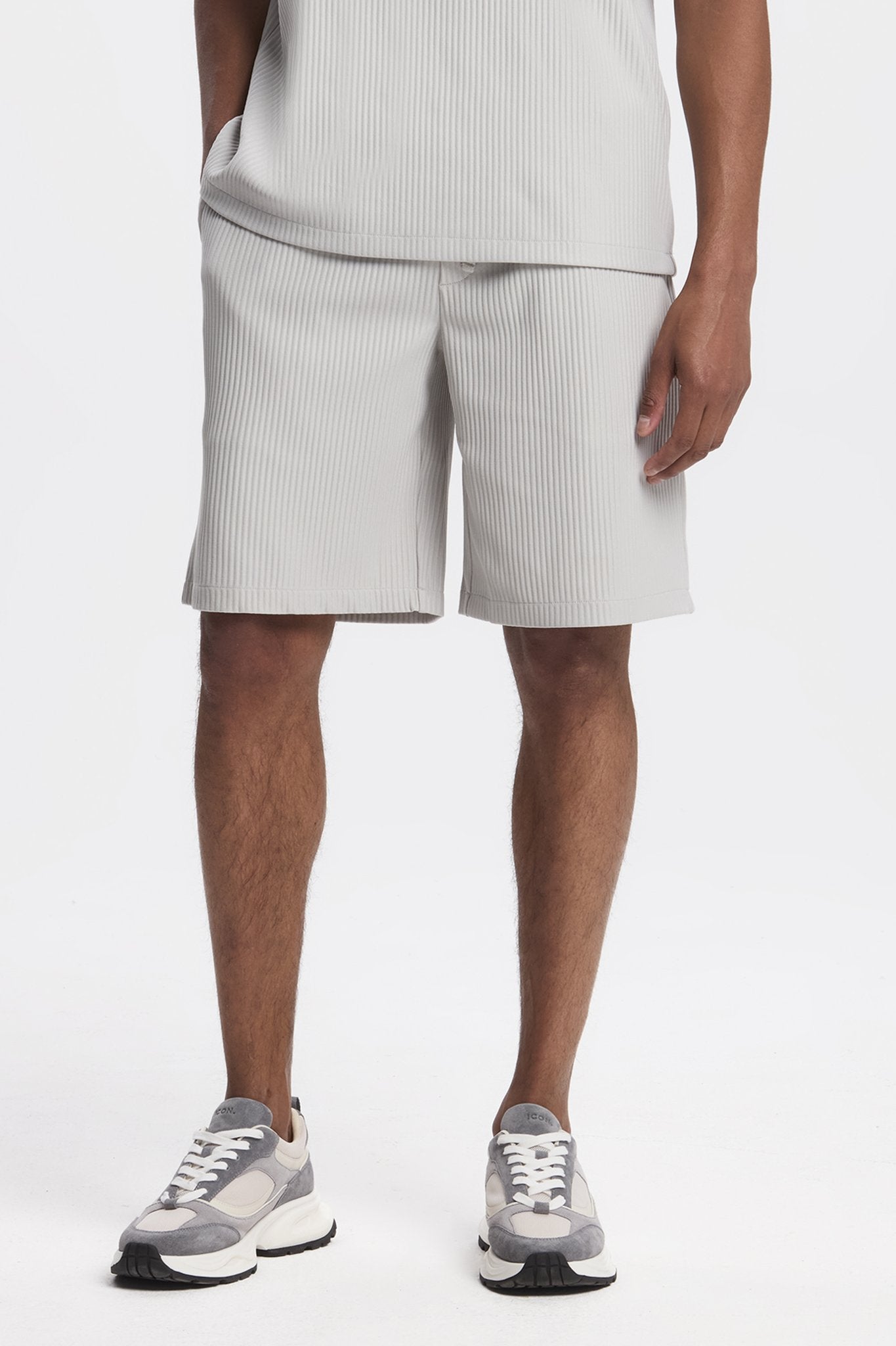 THE PLEATED SHORT SET - GREY