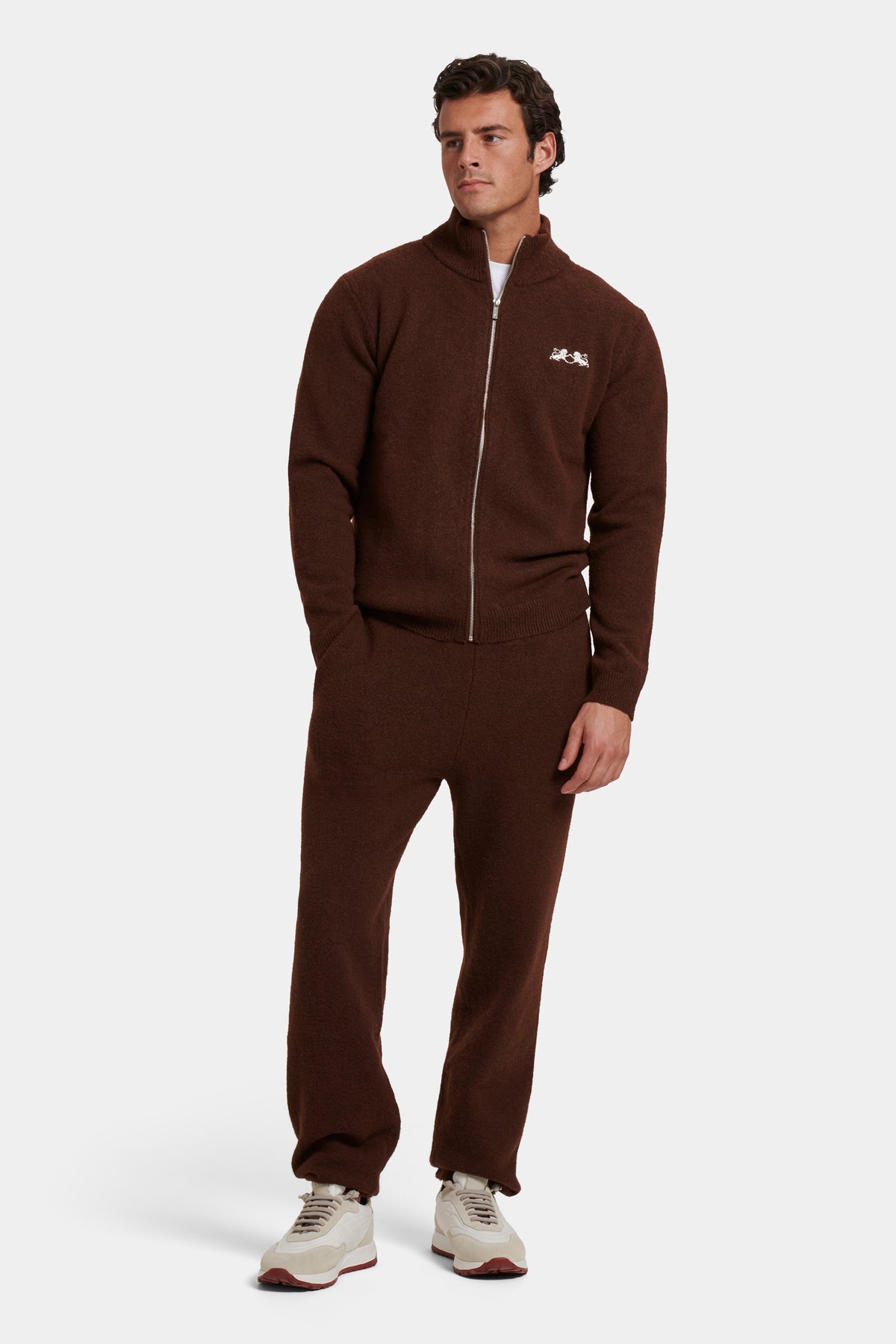 #color_Brown