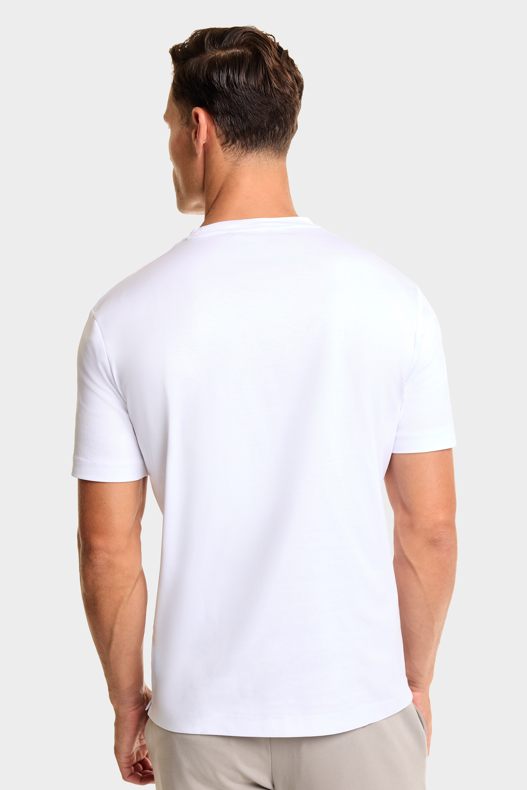 color_White