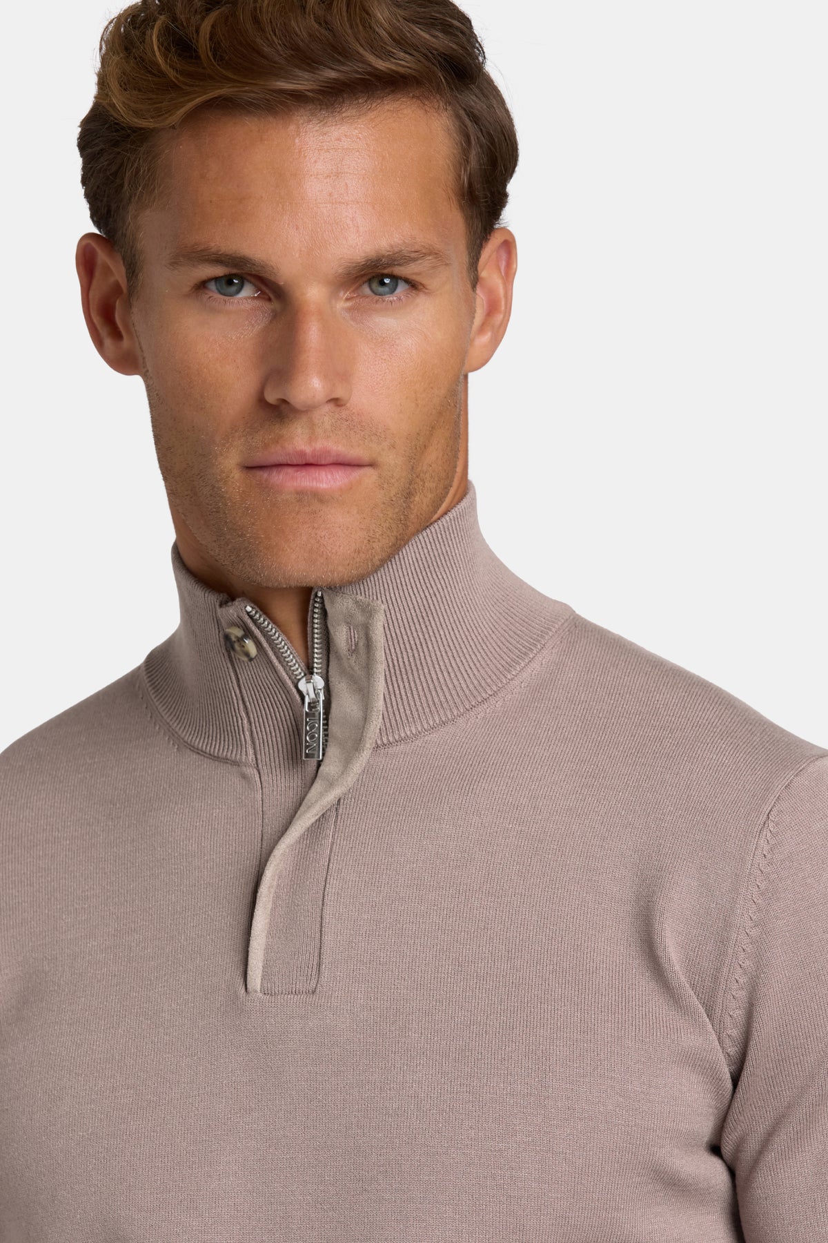 #color_Dark Taupe