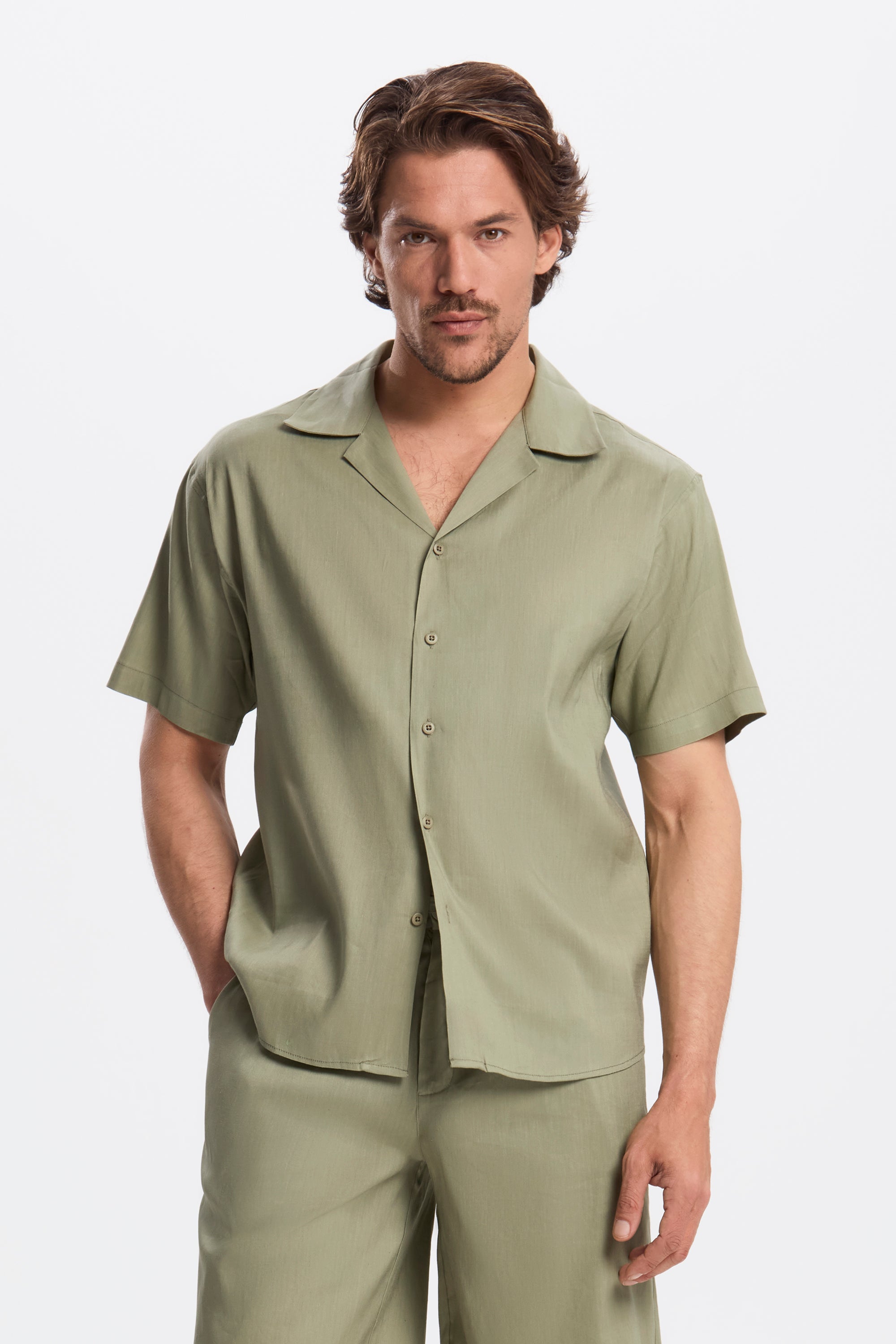 THE LINEN SHORT SET