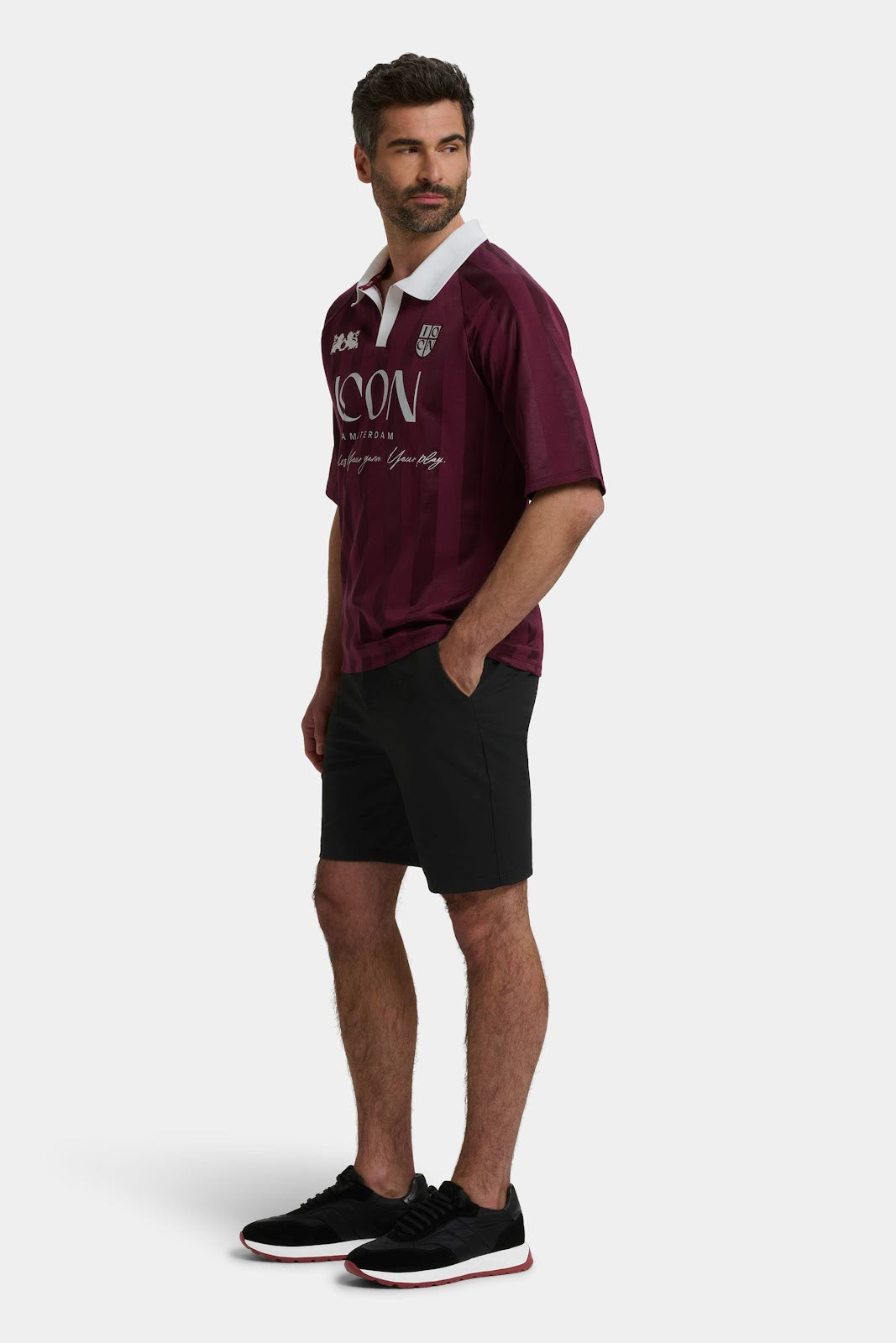 #color_Maroon
