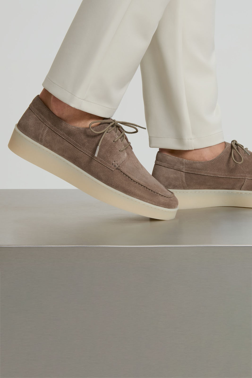 #color_Dark Taupe