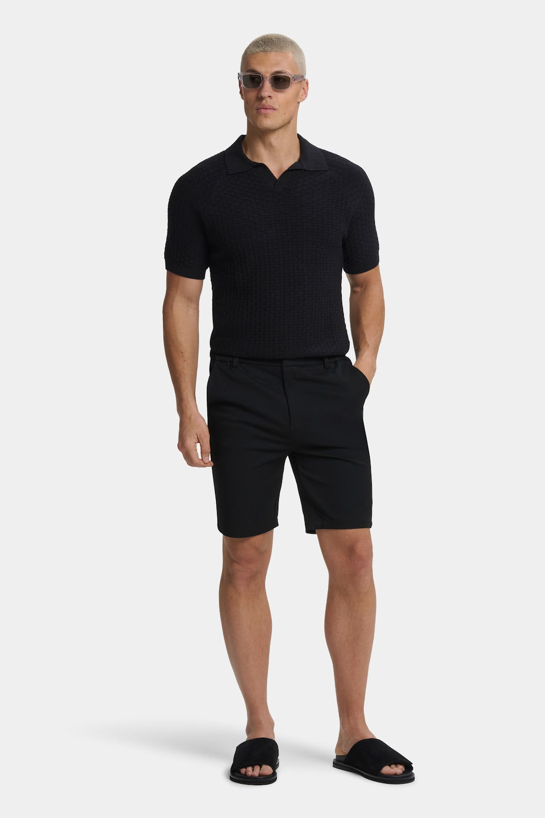 #color_Black