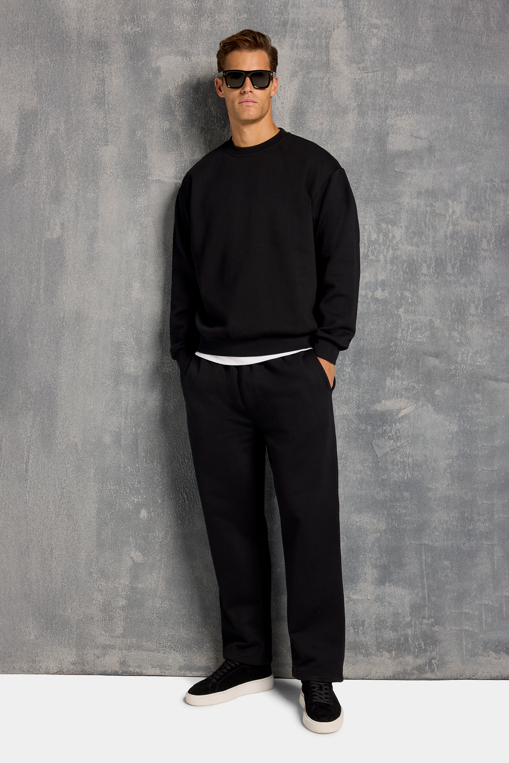 #color_Black