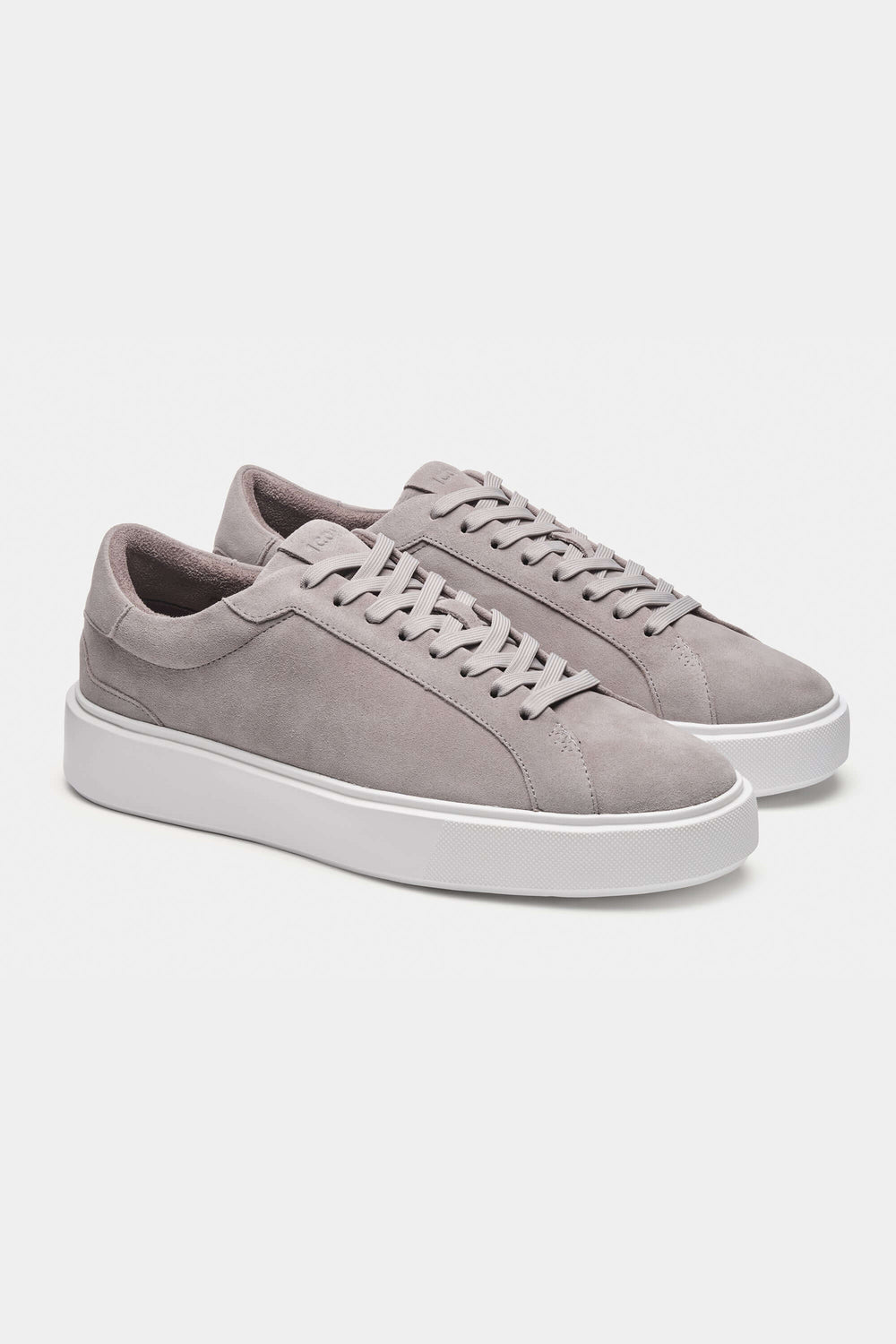 THE CLASSIC SUEDE TRAINER