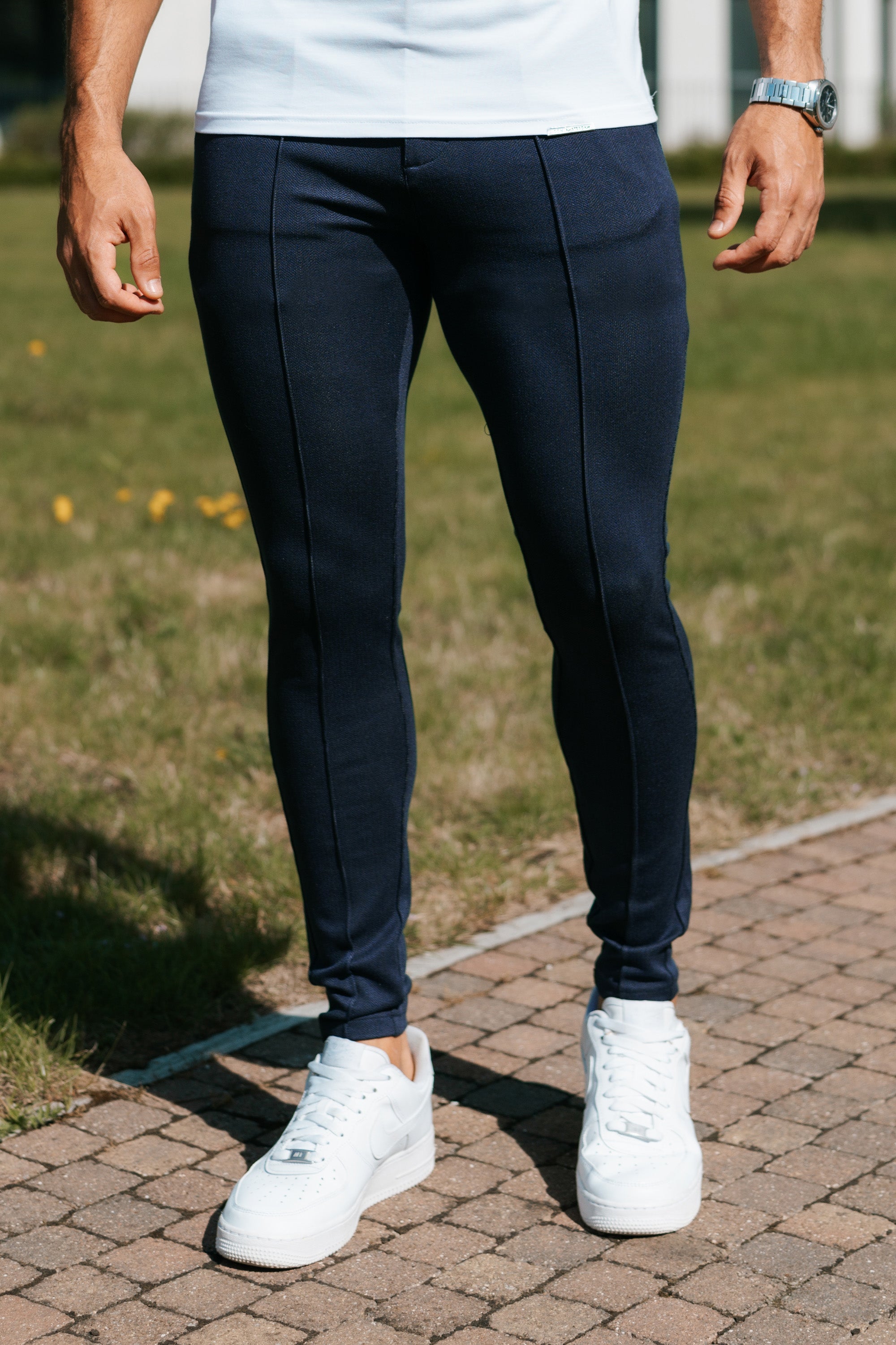 THE CHEVRON TROUSERS - NAVY BLUE