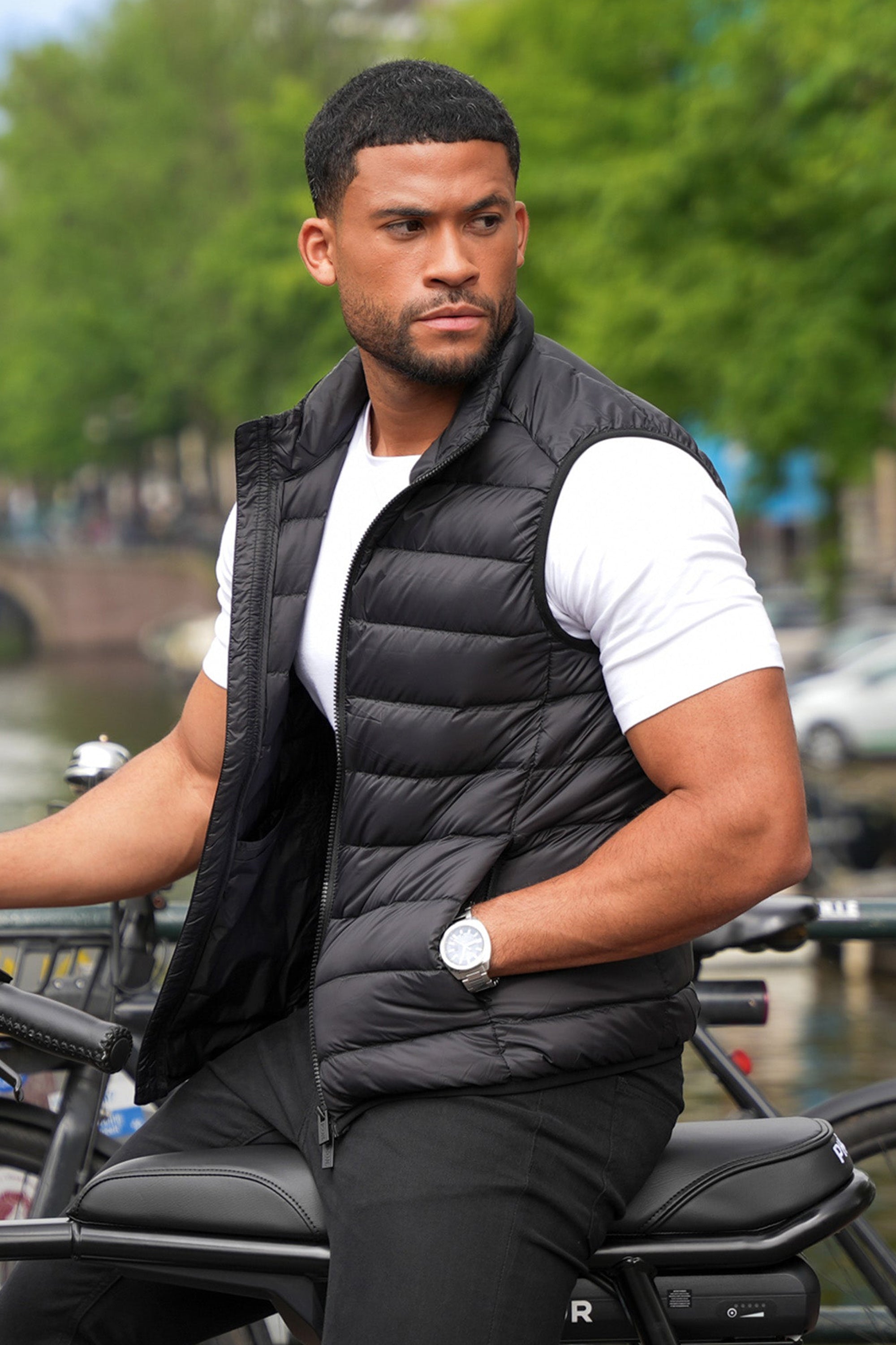 THE VERONA GILET - BLACK