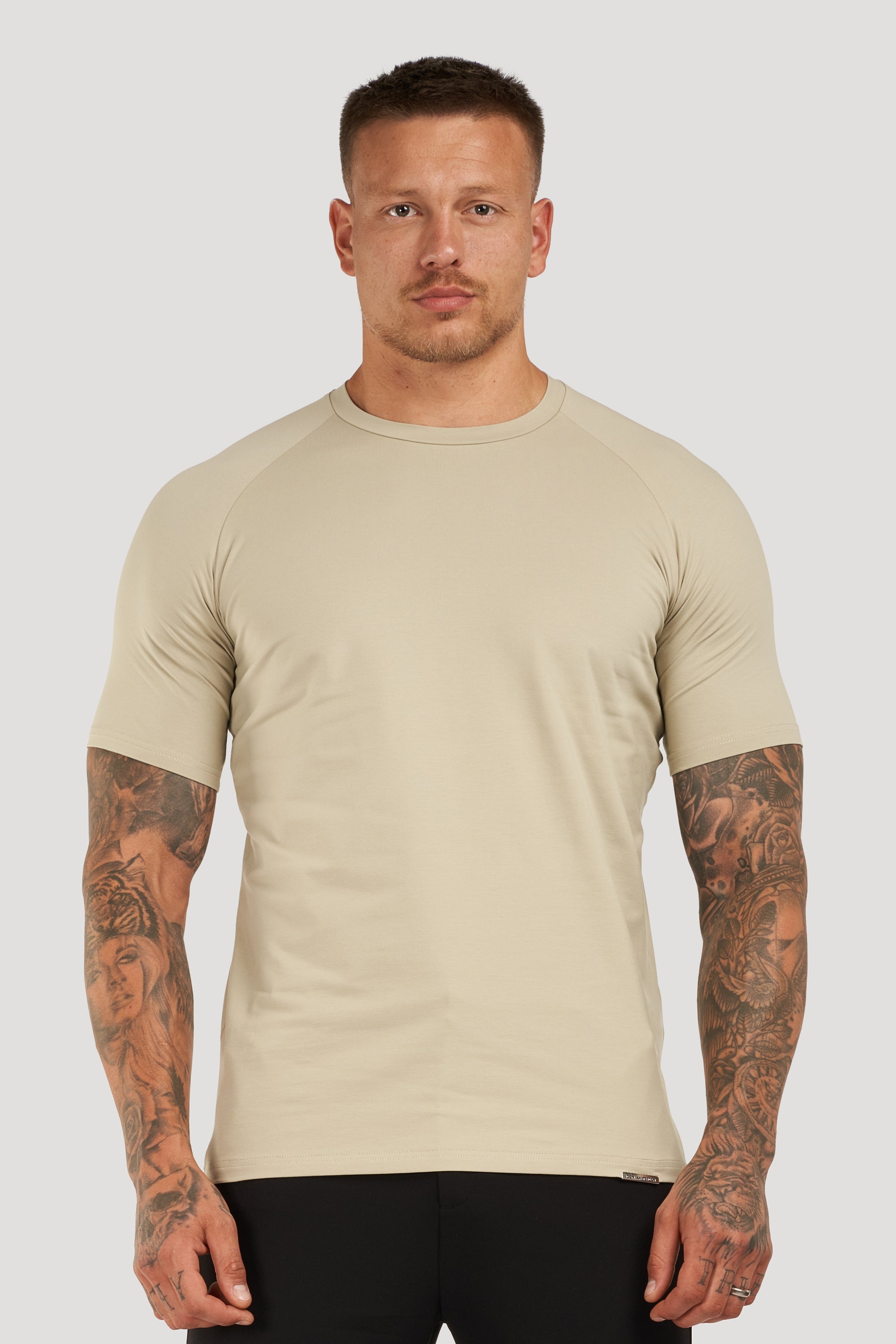 THE MUSCLE BASIC T-SHIRT - PURE STONE