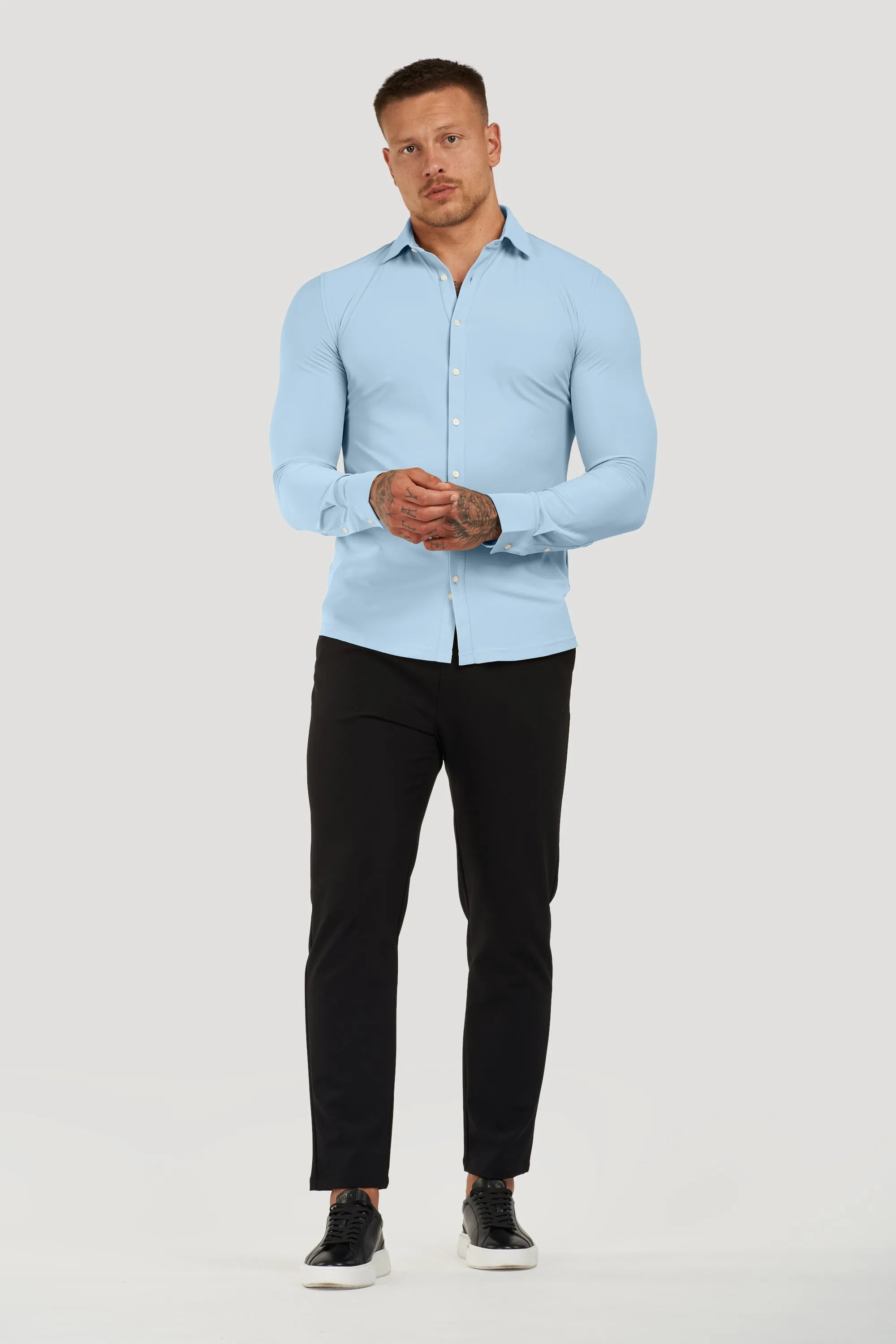 THE ATHLETIC STRETCH SHIRT - BABY BLUE