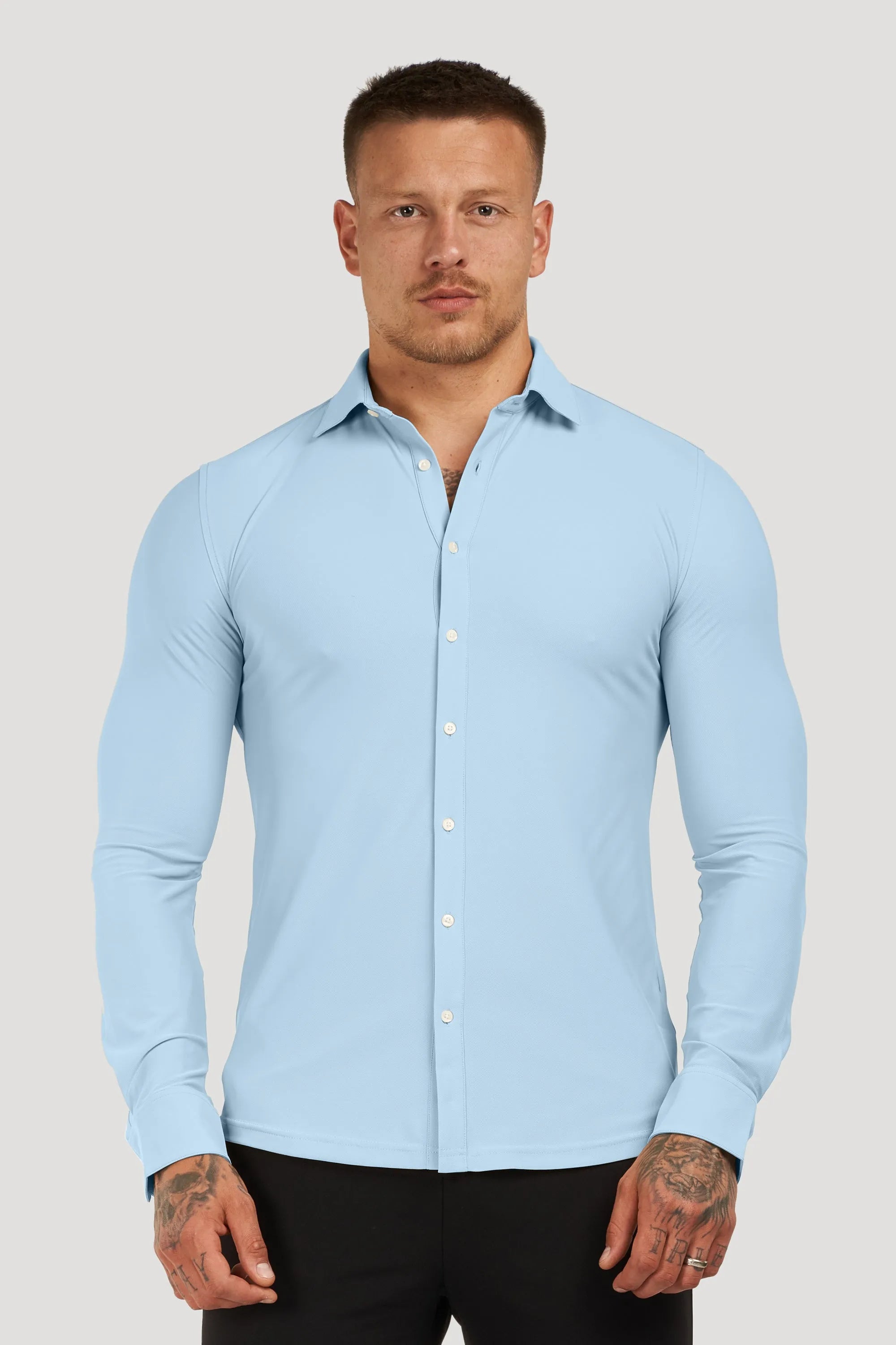 THE ATHLETIC STRETCH SHIRT - BABY BLUE