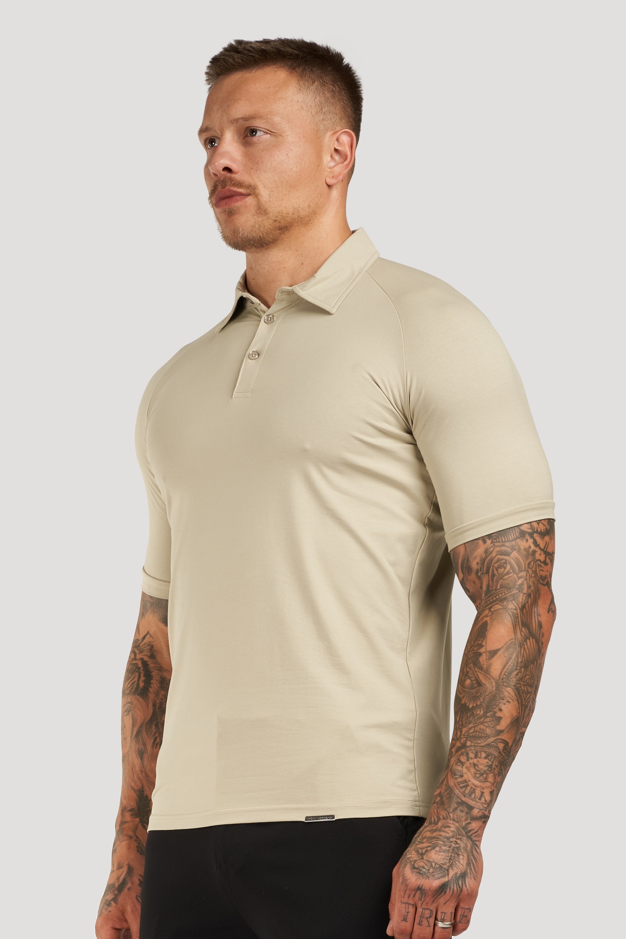 THE MUSCLE BUTTON POLO - PURE STONE